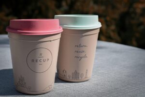recup, coffee to go, plastic cups, coffee mug, deposit system, return, environmental awareness, environmental protection, responsibility, environmentally friendly, reuse, reusable, resources, environment, reuse, reuse, reuse, reuse, reuse, reusable, reusable